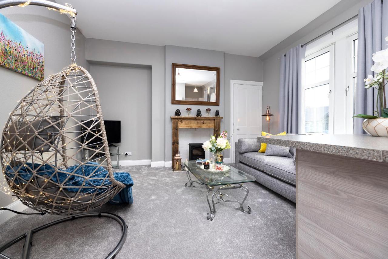 Stylish George Street Apartment Peebles Buitenkant foto