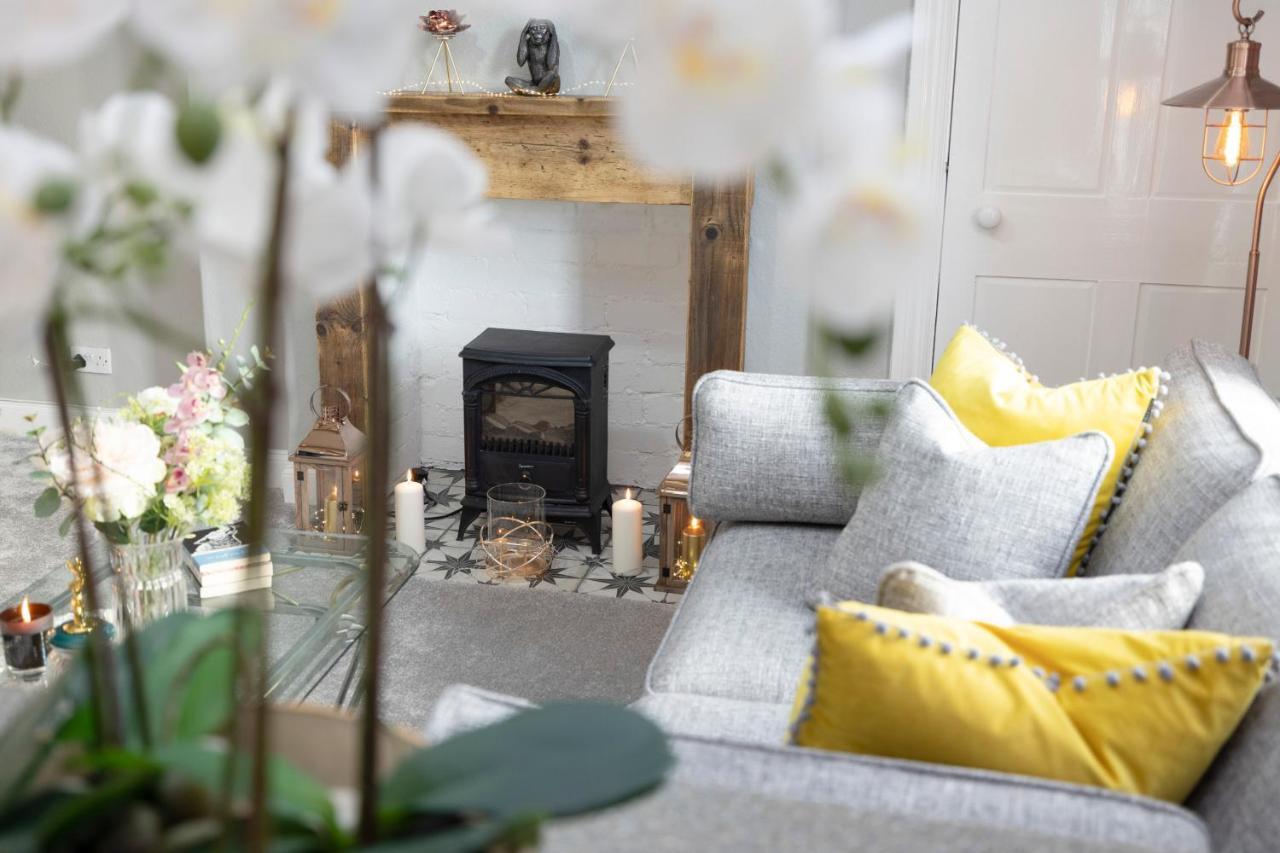 Stylish George Street Apartment Peebles Buitenkant foto